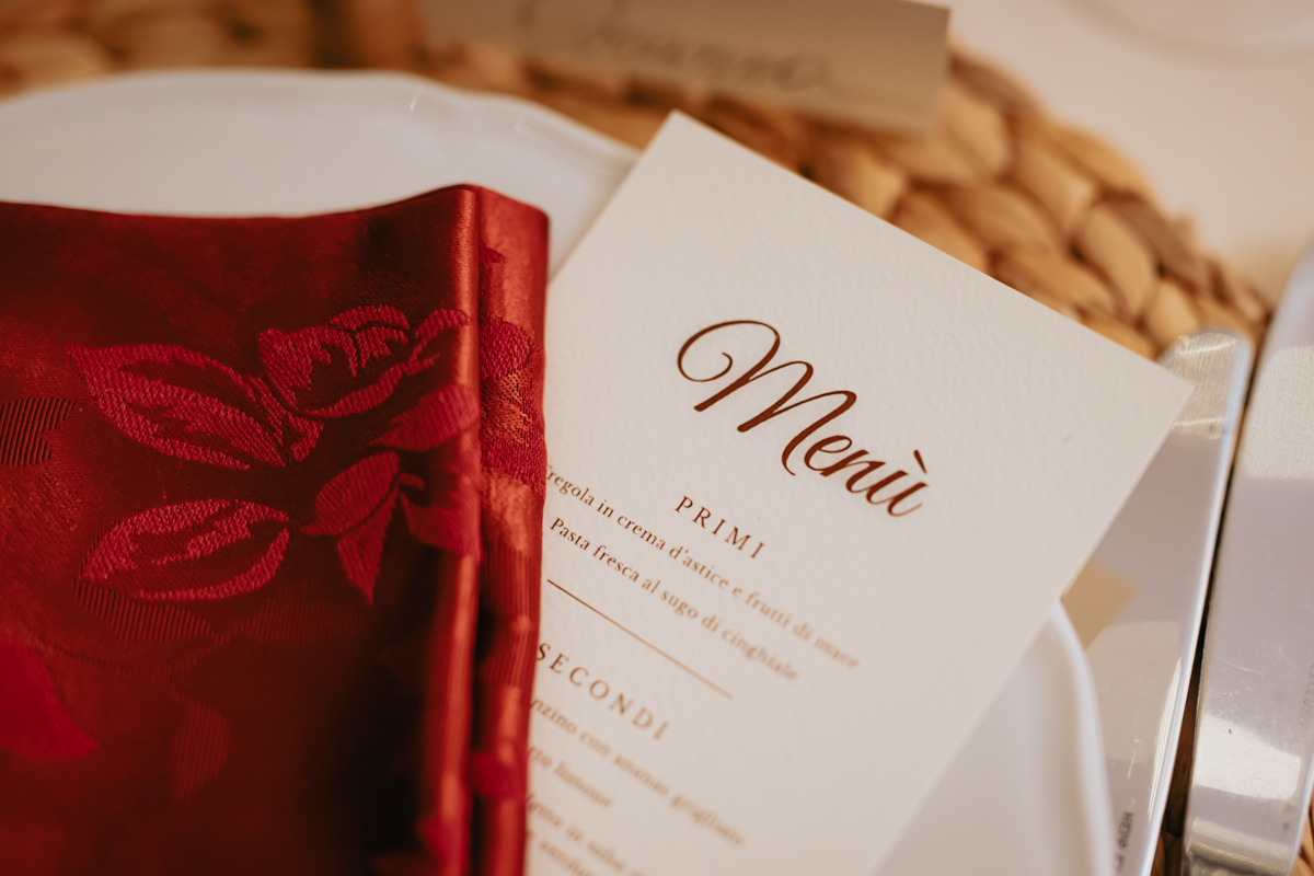 festa e divertimento al ricevimento di matrimonio alla Corte Noa, Pula