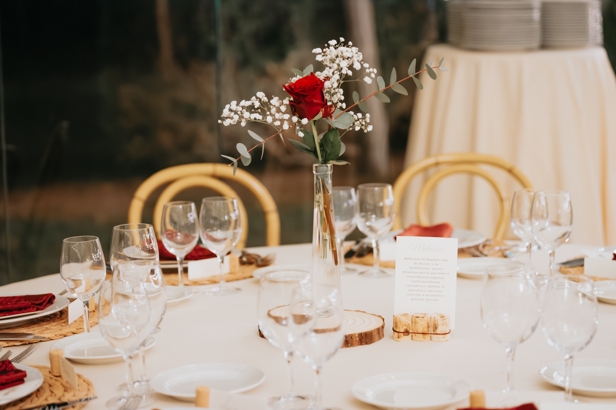 festa e divertimento al ricevimento di matrimonio alla Corte Noa, Pula