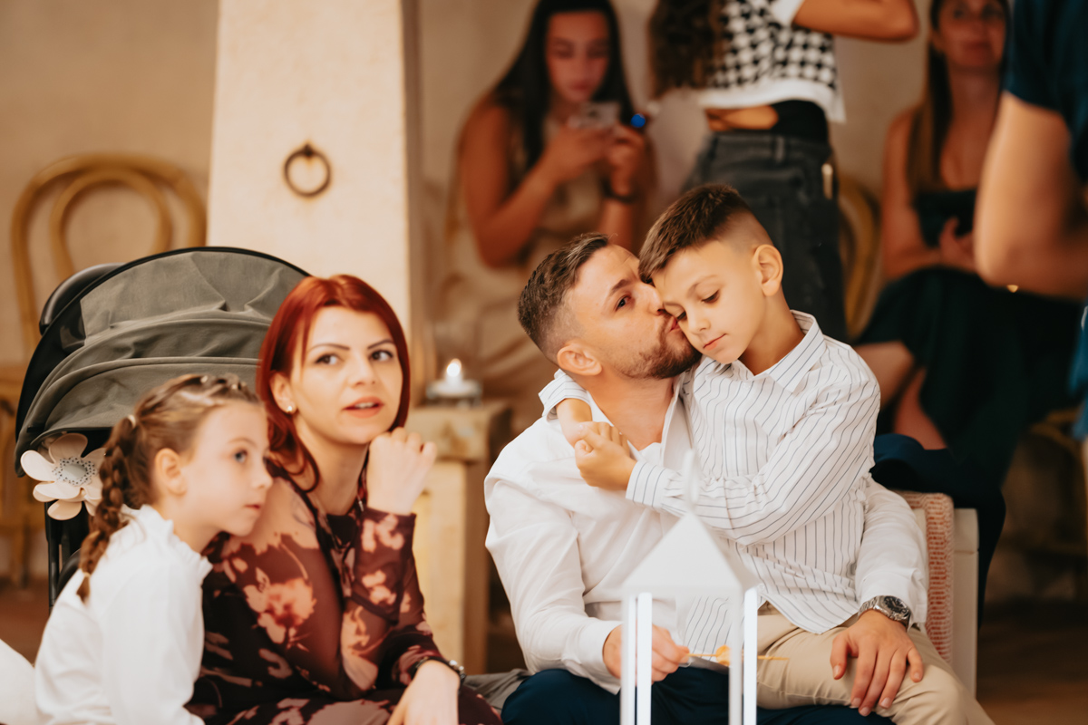 festa e divertimento al ricevimento di matrimonio alla Corte Noa, Pula