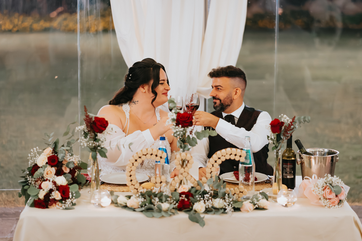 festa e divertimento al ricevimento di matrimonio alla Corte Noa, Pula