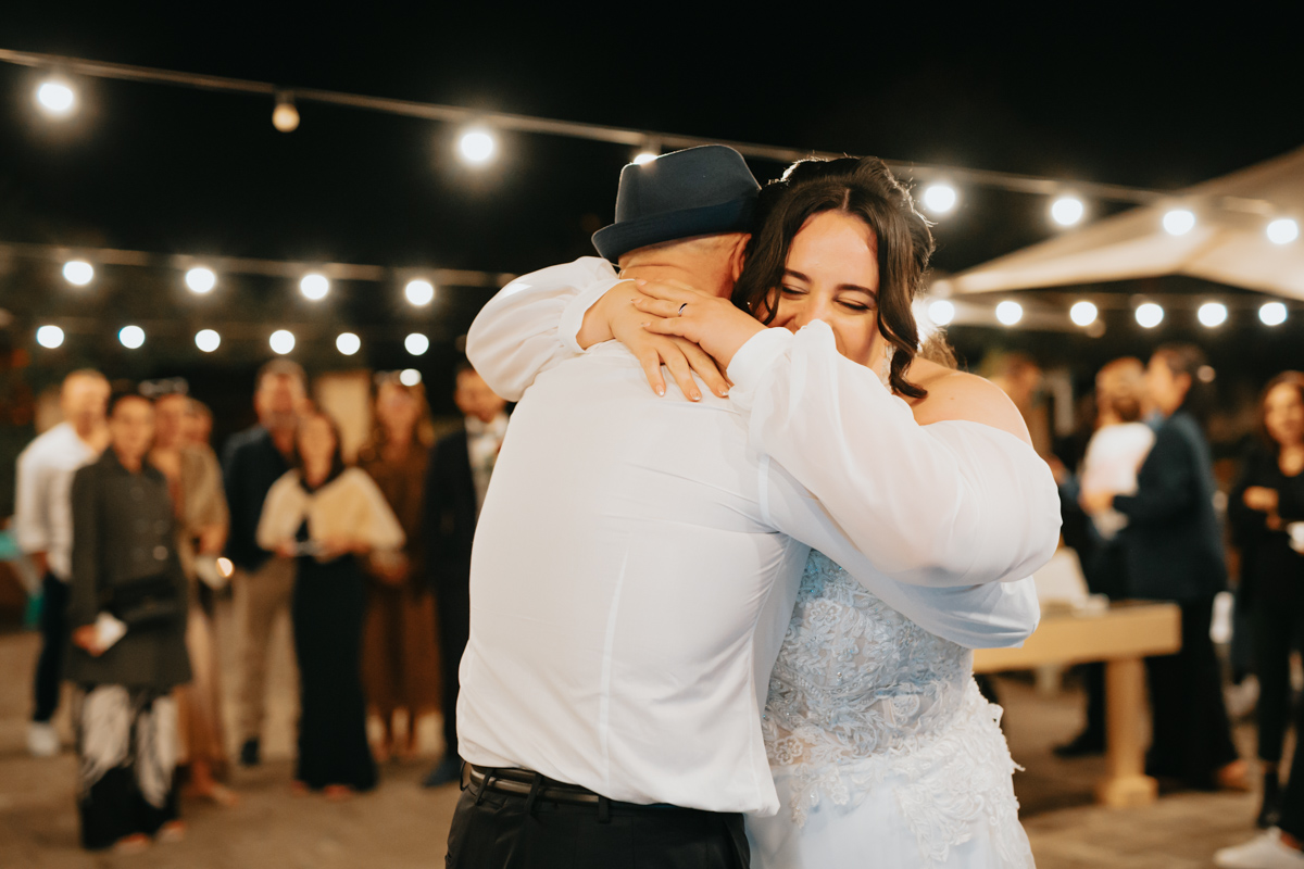 festa e divertimento al ricevimento di matrimonio alla Corte Noa, Pula