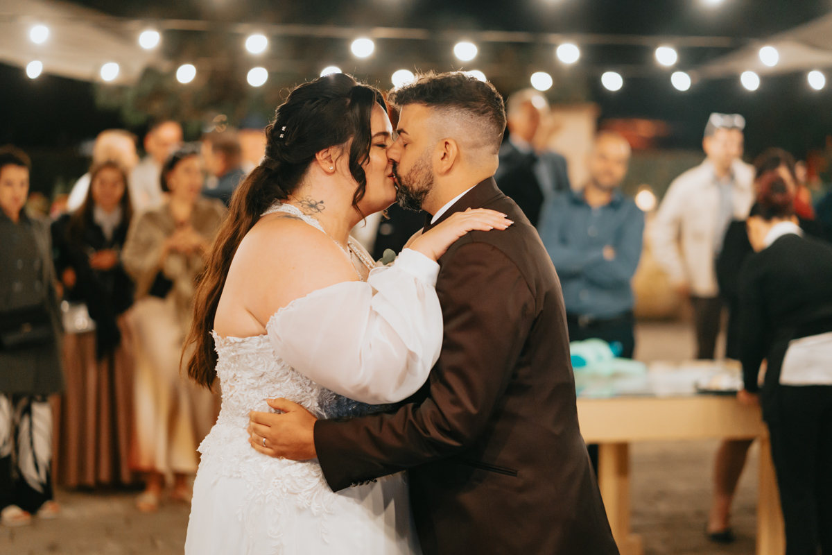 festa e divertimento al ricevimento di matrimonio alla Corte Noa, Pula