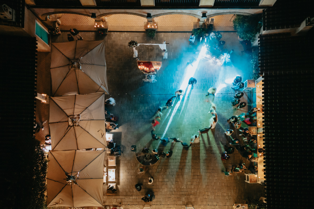 festa e divertimento al ricevimento di matrimonio alla Corte Noa, Pula